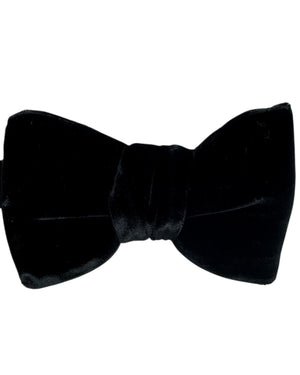 Tom Ford Velvet Bow Tie Black