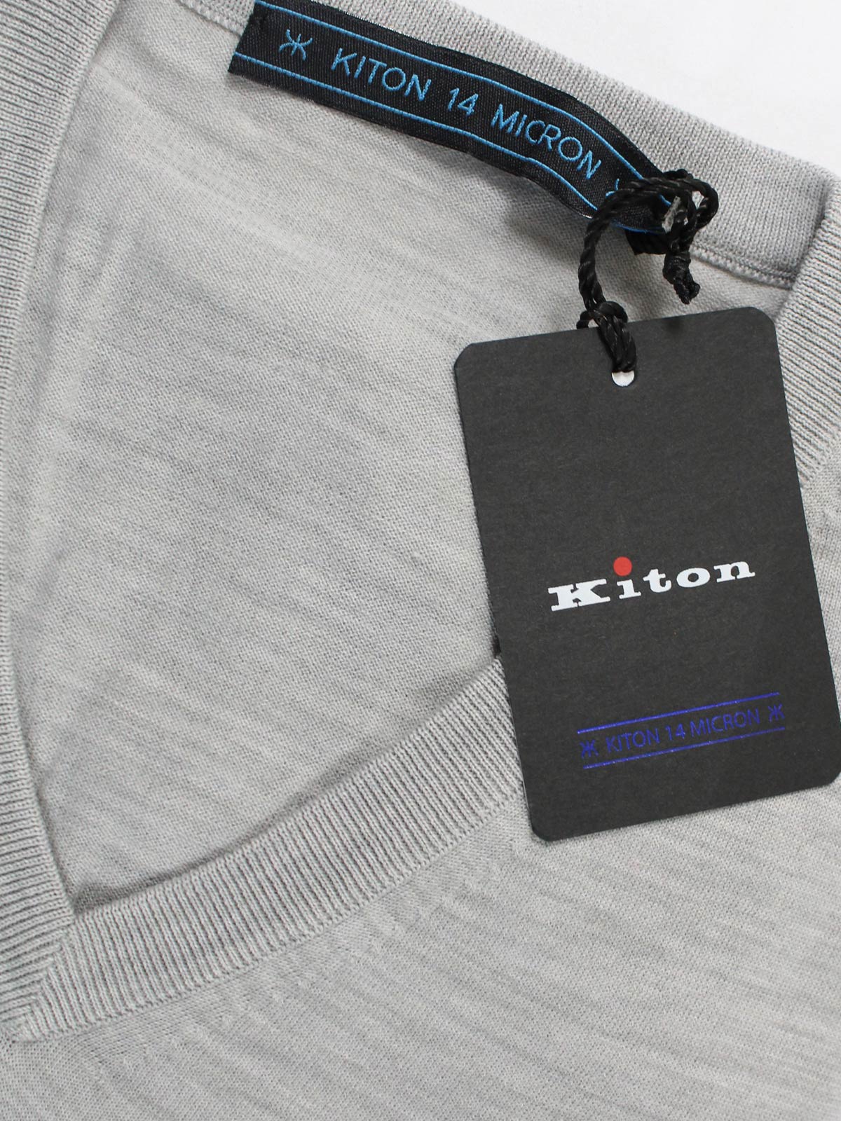 Kiton Sweater Light Gray 14 Micron Wool V-Neck 