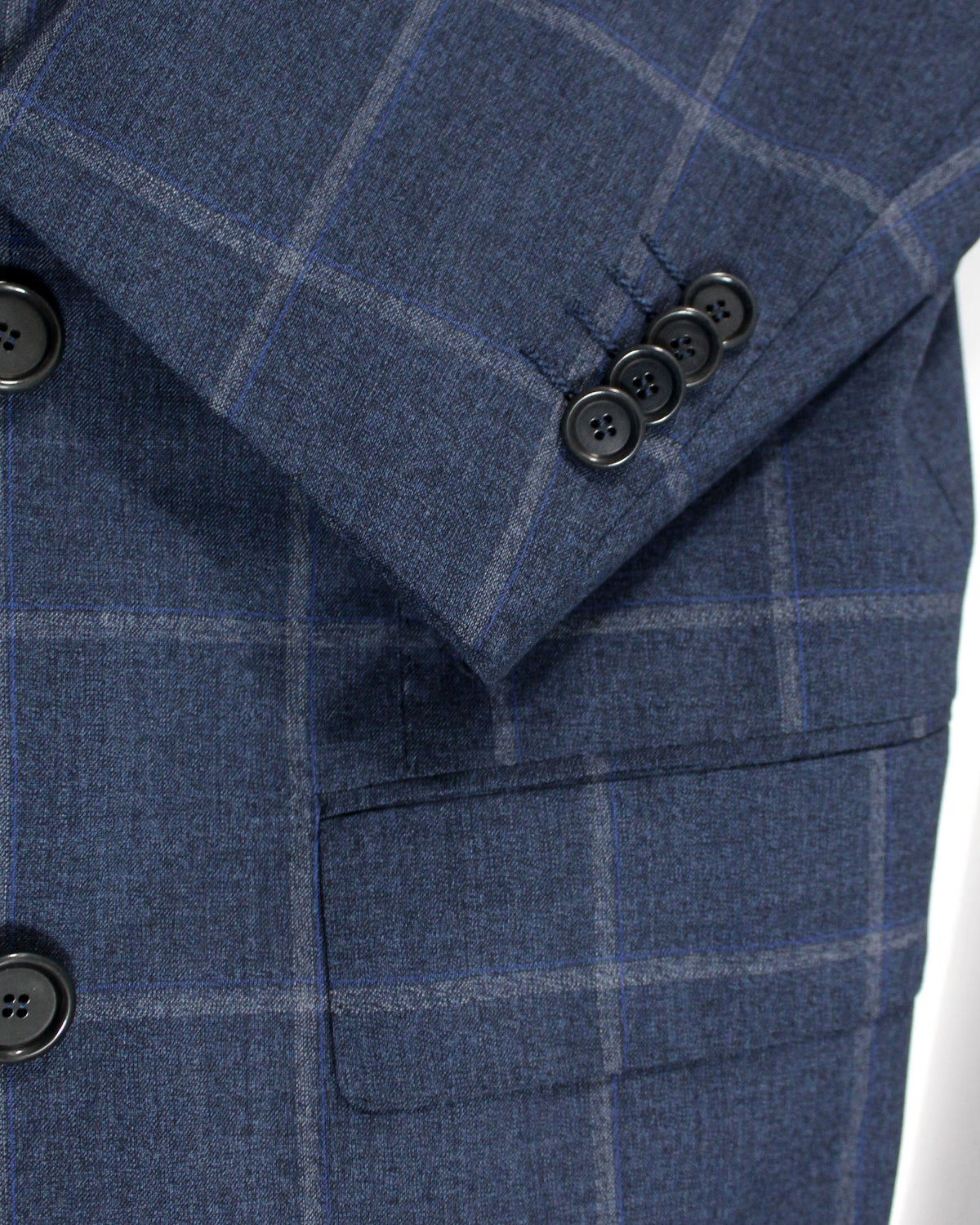 Cesare Attolini Suit Dark Blue Windowpane Double Breasted Peak Lapel EU 52/ US42