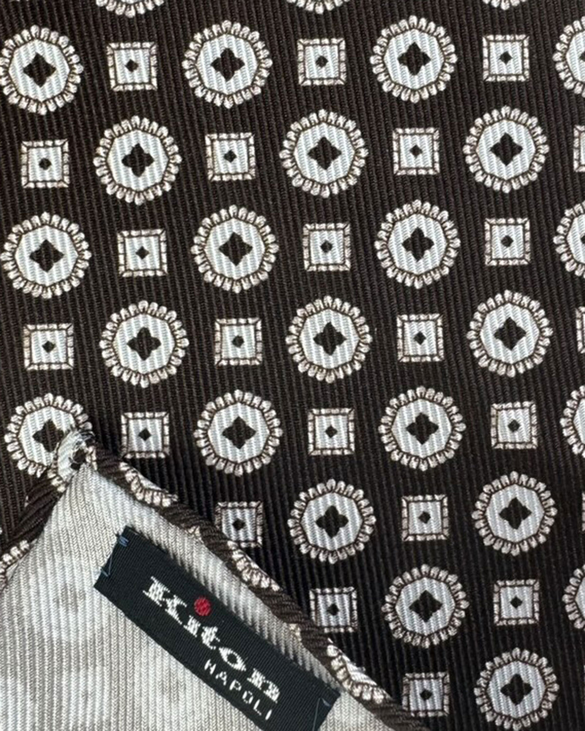 Kiton
 Pocket Square Dark Brown Medallion