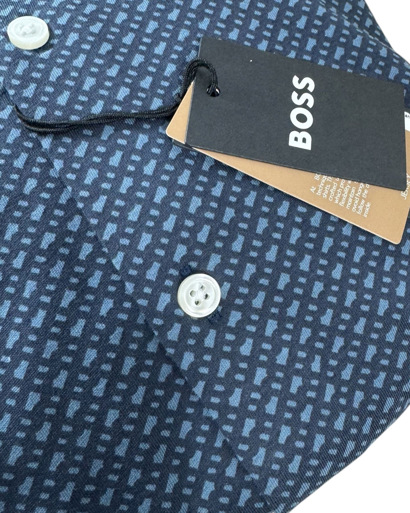 Hugo Boss Sport Shirt Midnight Gray Pattern L Slim Fit REDUCED - SALE Hugo Boss Sport Shirt Midnight Gray Pattern L Slim Fit REDUCED - SALE