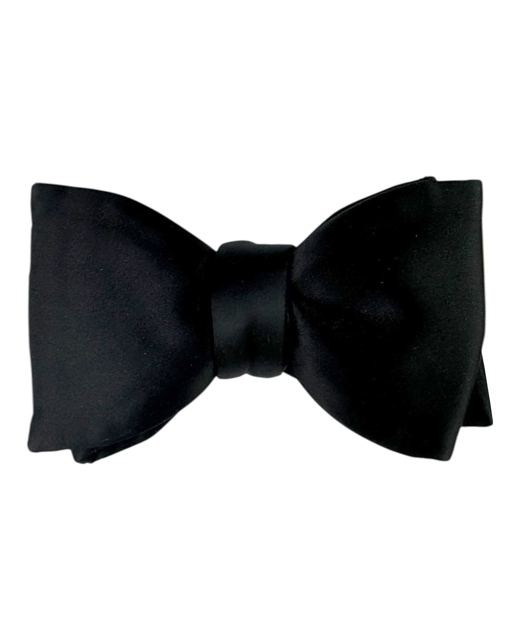 Tom Ford Silk Bow Tie Black New