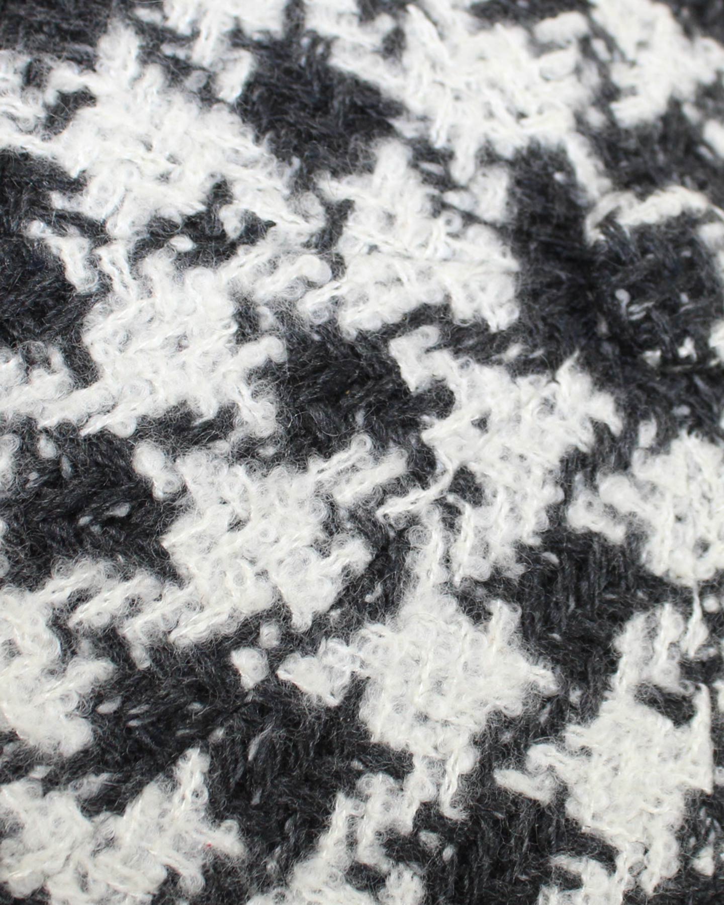 Kiton Soft Cap Cashmere Black White Houndstooth 